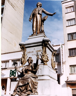 monumento